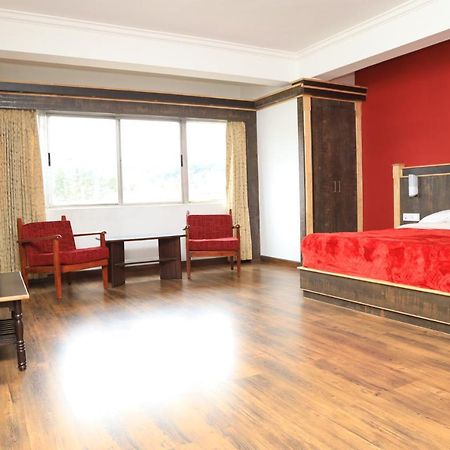 Hotel Durga Utakamand Zewnętrze zdjęcie