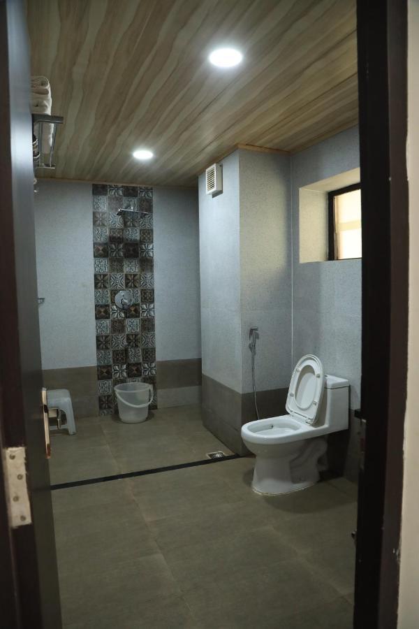 Hotel Durga Utakamand Zewnętrze zdjęcie