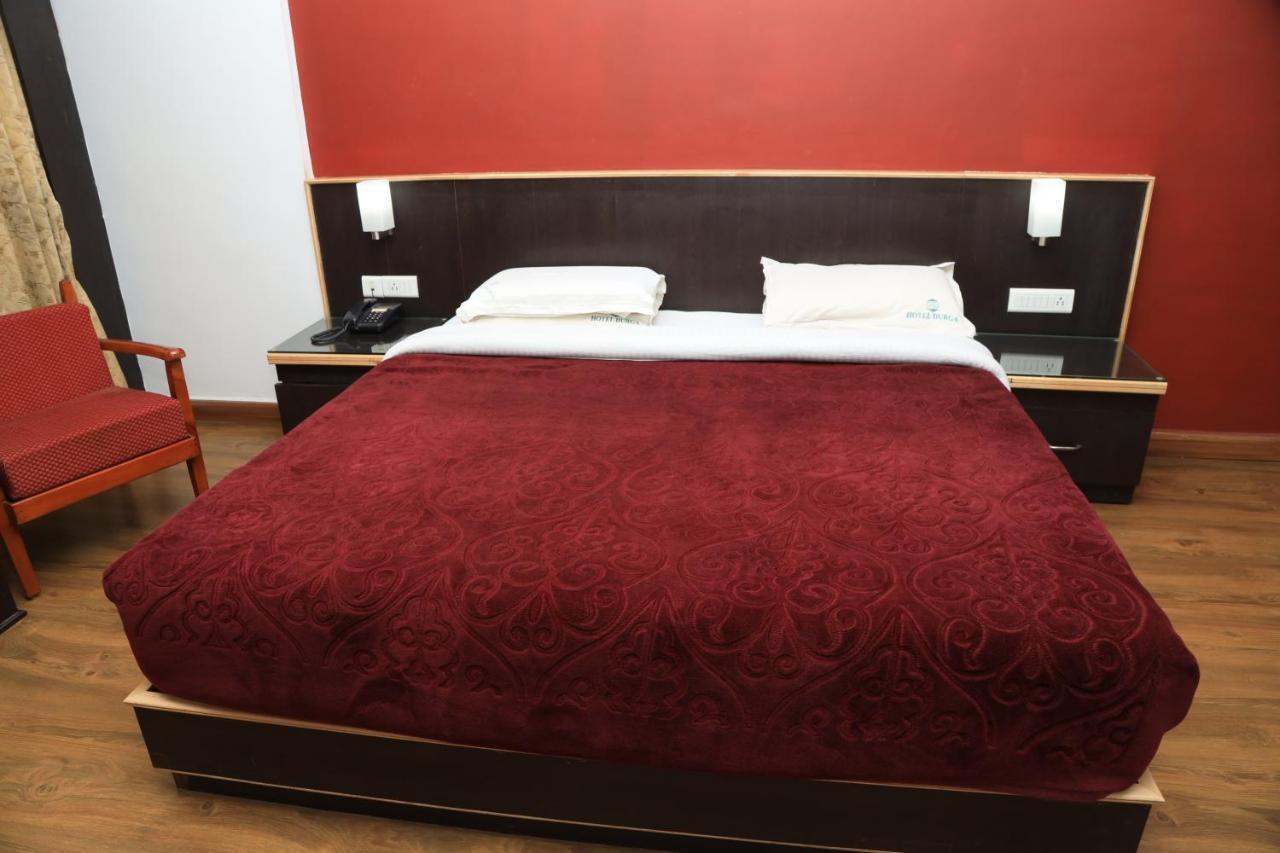 Hotel Durga Utakamand Zewnętrze zdjęcie